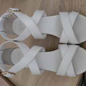 White Wedges